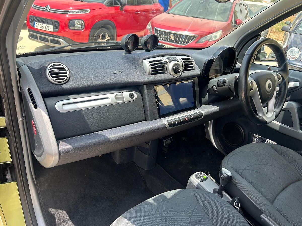 SMART FORTWO 1.0 PASSION MHD AUTO SPANISH RHD IN SPAIN 62000 MILES SUPERB 2010